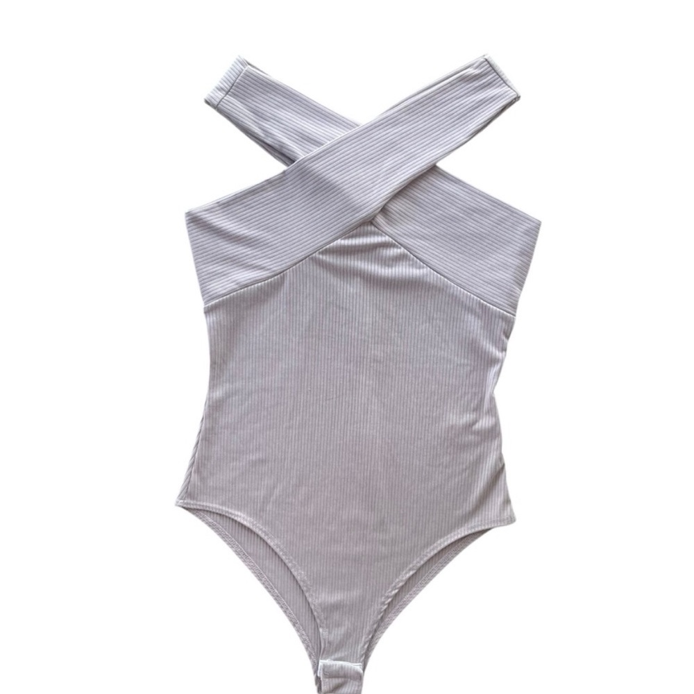 Entro Women’s Lavender/Light Purple Ribbed CrissCross-Front Bodysuit in Sz(M)
